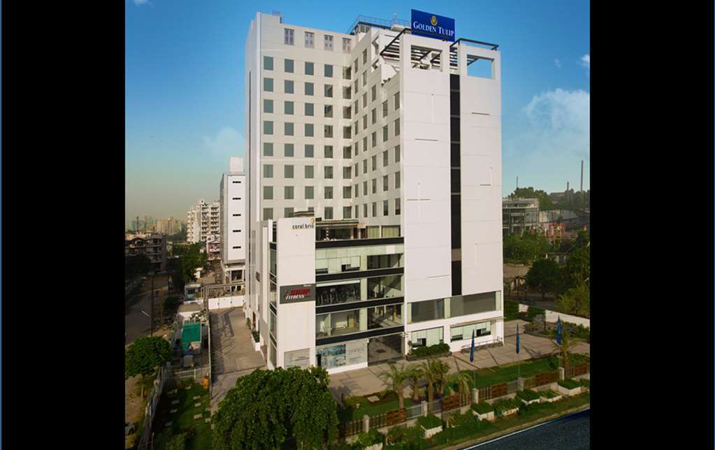 Ramada By Wyndham Ghaziabad Vasundhara Hotel Kültér fotó
